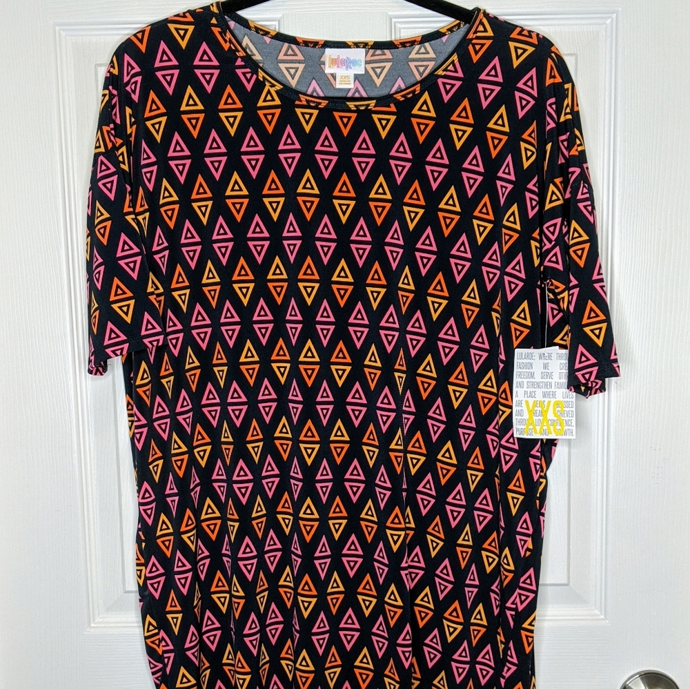 Lularoe - Irma- Tunic Shirt